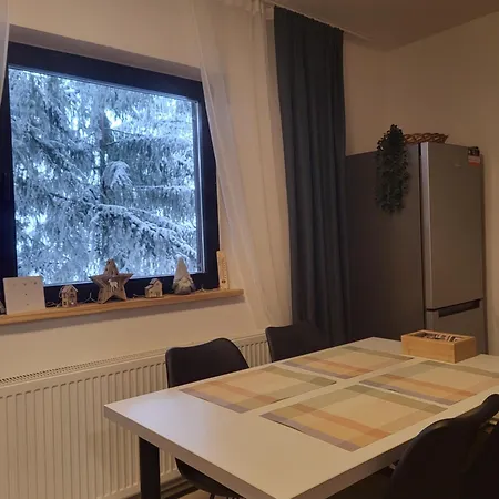 Friends 2 アパート ヴラシチ